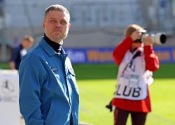 FC Carl Zeiss Jena Frauen Gegen FC Bayern Muenchen 05052025 07